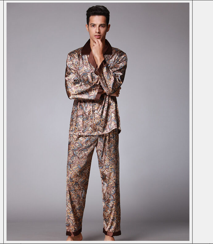 Silk pajamas set - Image 2